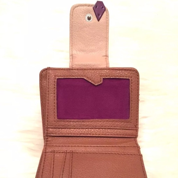 Volcom Woman’s Wallet Faux Leather Button close - Picture 5 of 8